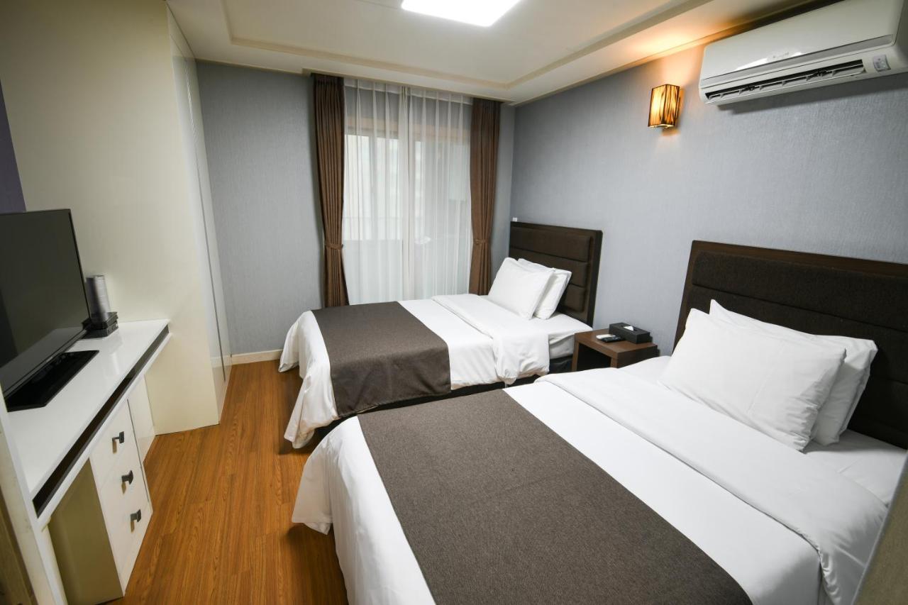 Jeju Airport Hotel Ngoại thất bức ảnh